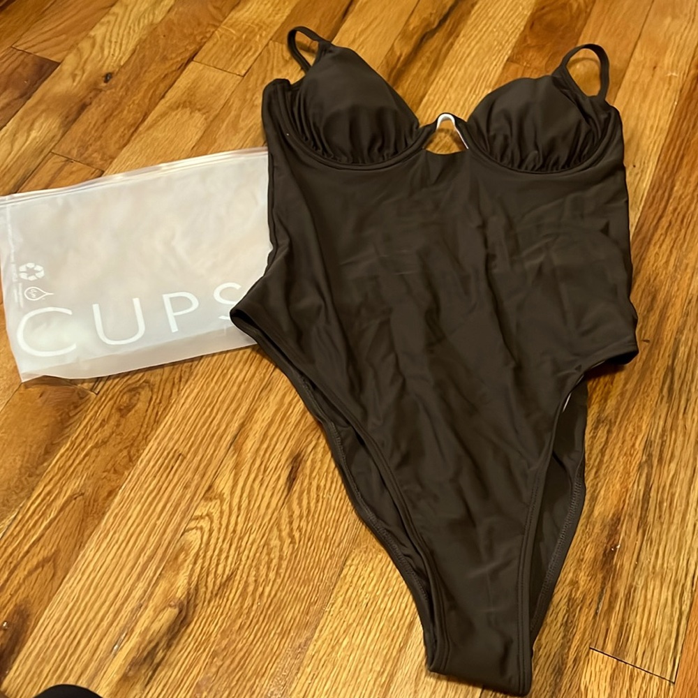 Brand new never worn cupshe one piece brown size M bathing suit.